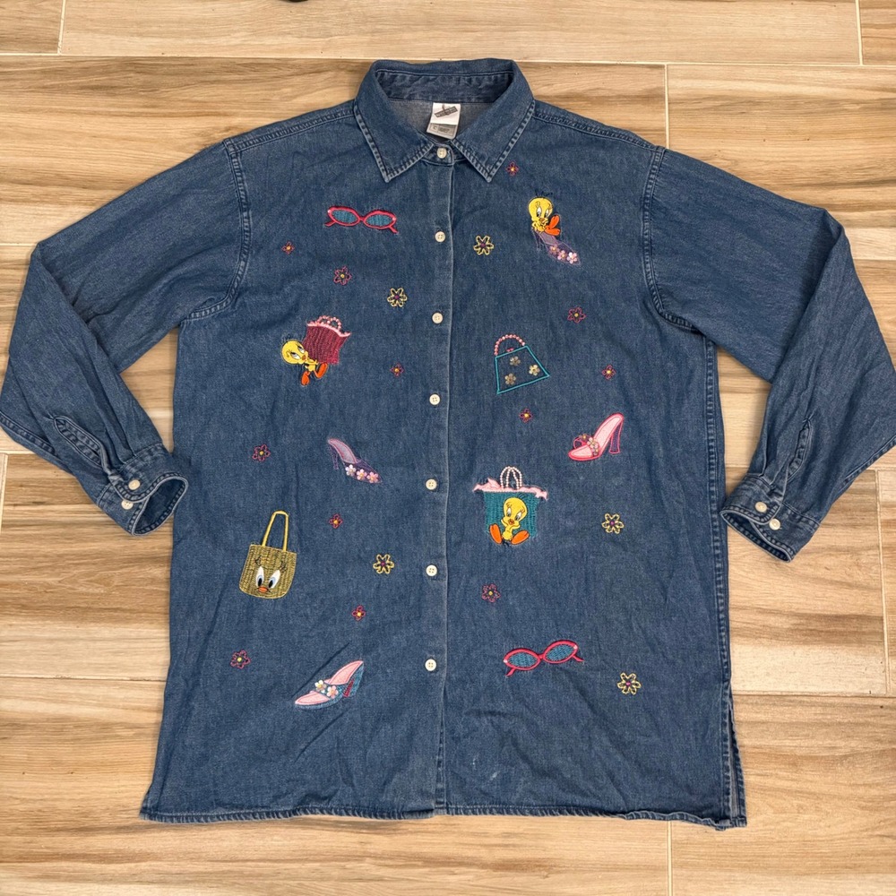 Vintage 2000 Warner Bros‎ Tweety Bird Embroidered Denim Shirt Large Looney Tunes